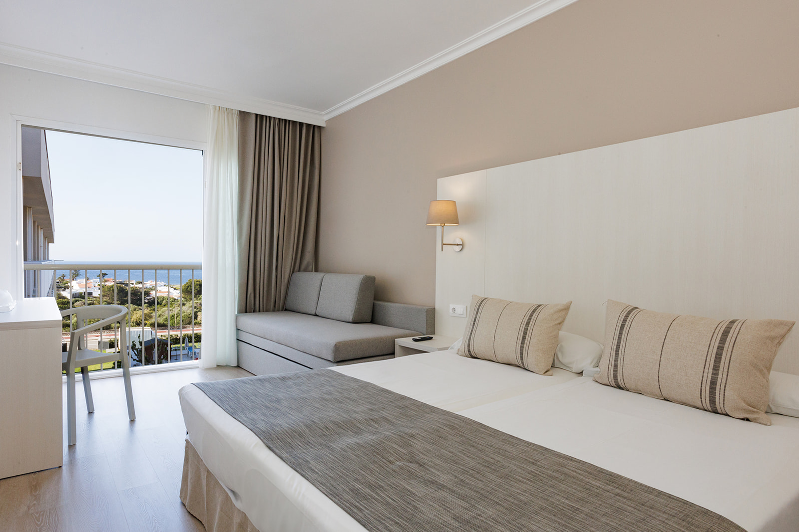 SUR MENORCA 2025